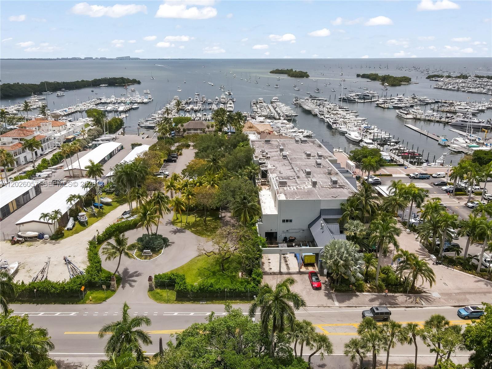 2539 S Bayshore Dr # 212A