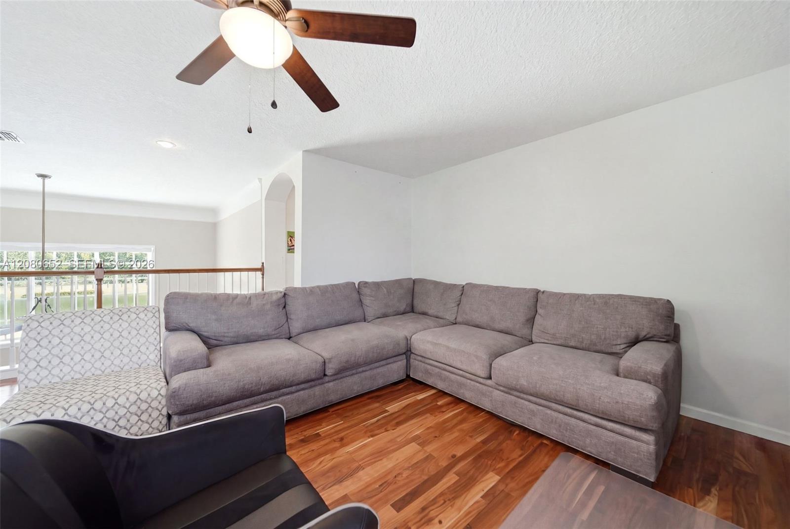 3141 Hanging Moss Cir