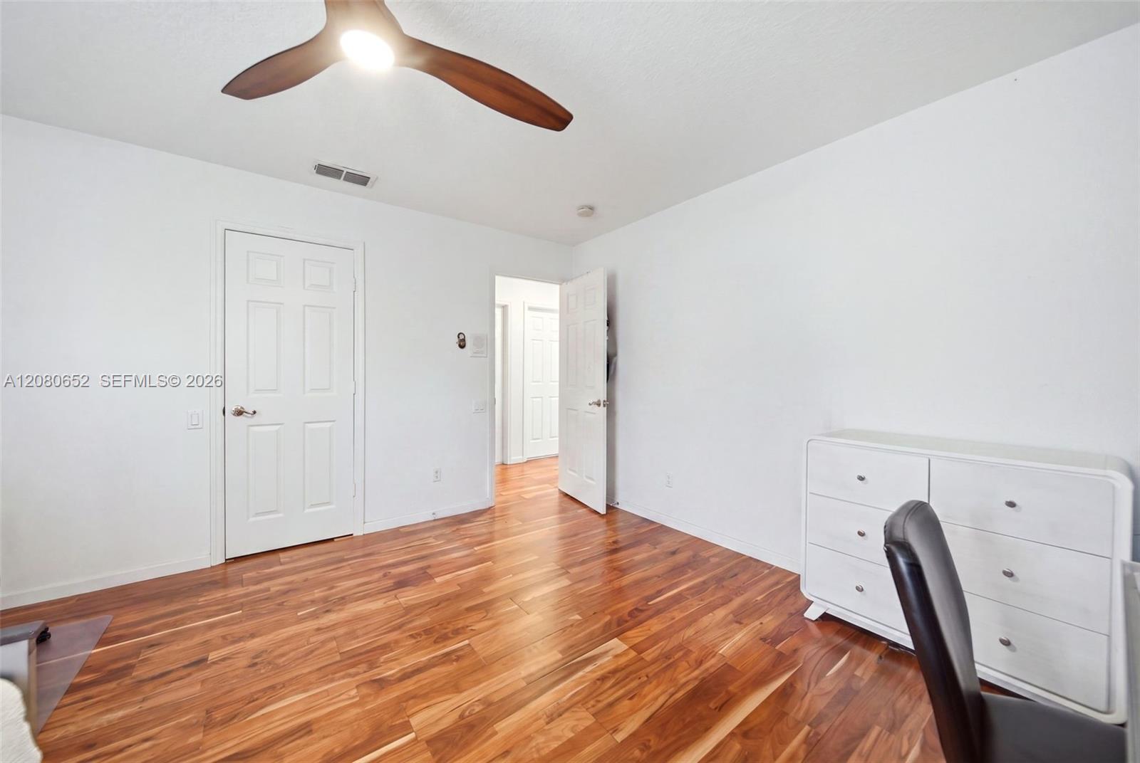 3141 Hanging Moss Cir