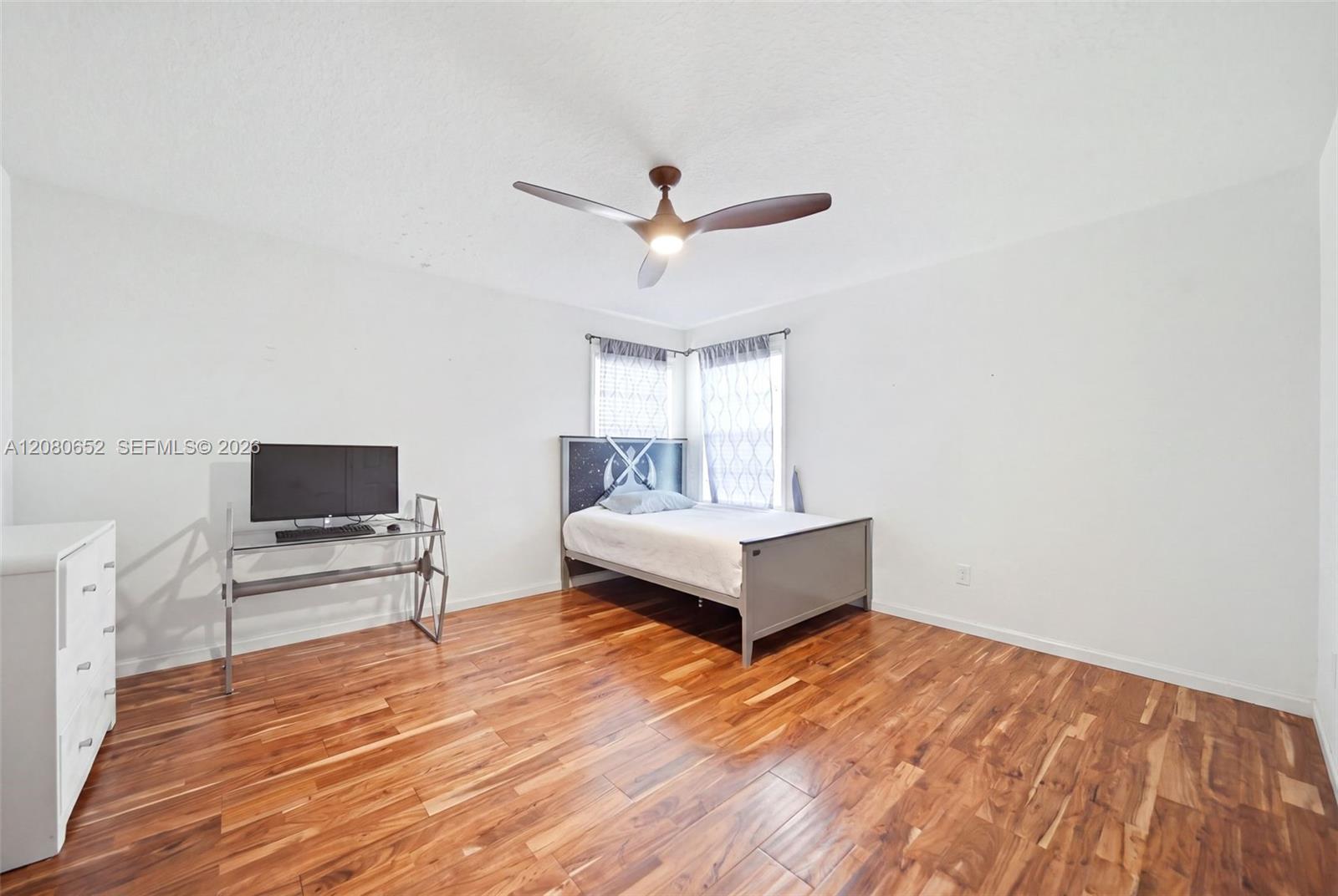 3141 Hanging Moss Cir