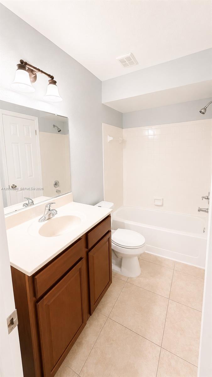 2986 S University Dr # 8108