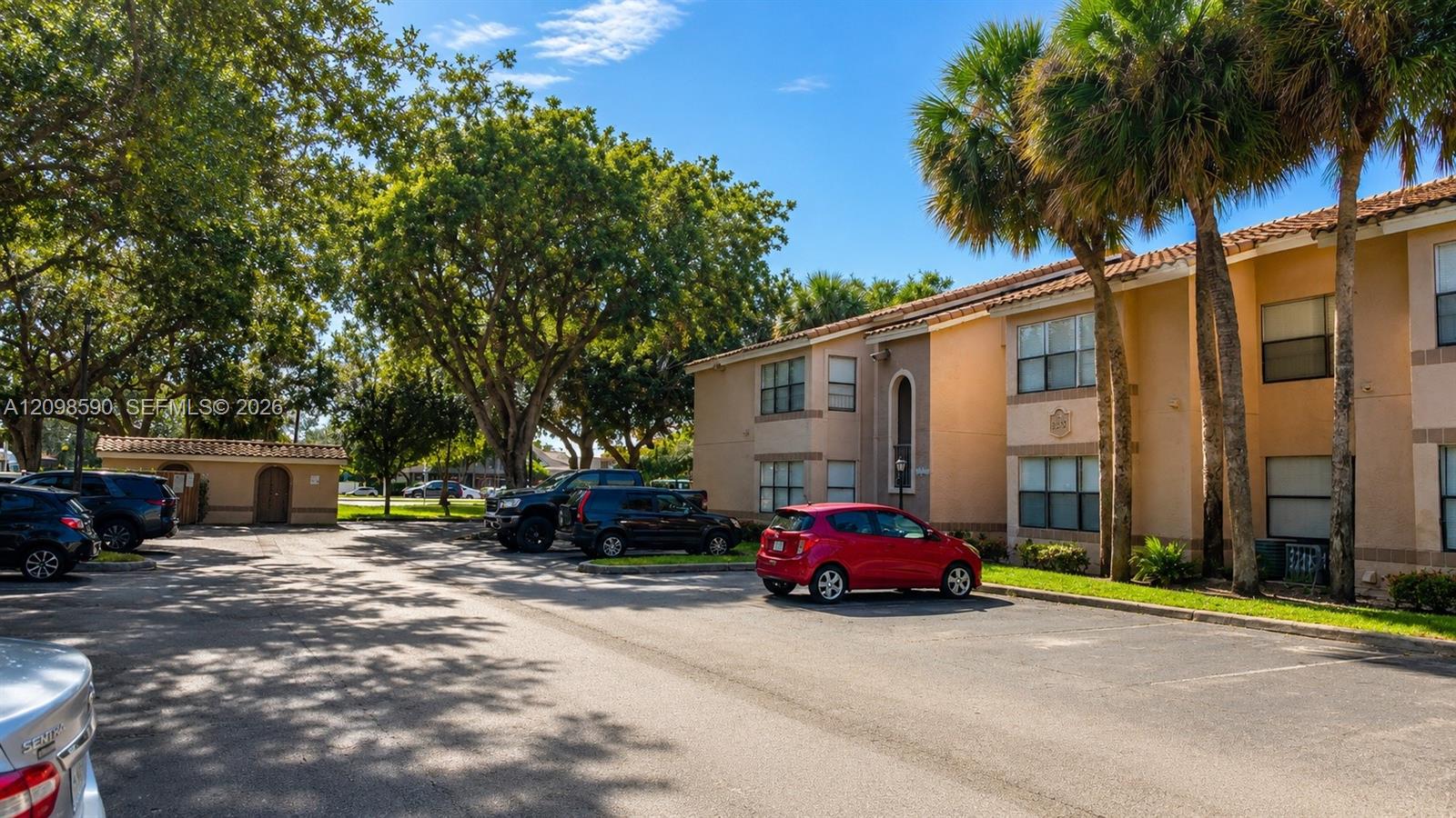 2986 S University Dr # 8108