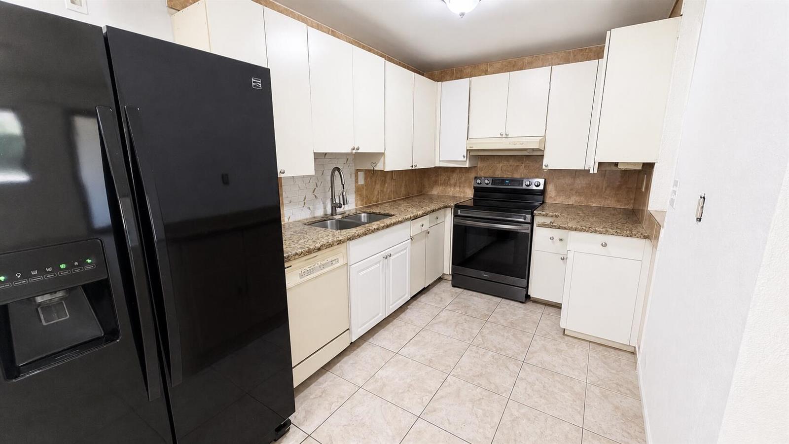 360 NW 65TH Avenue