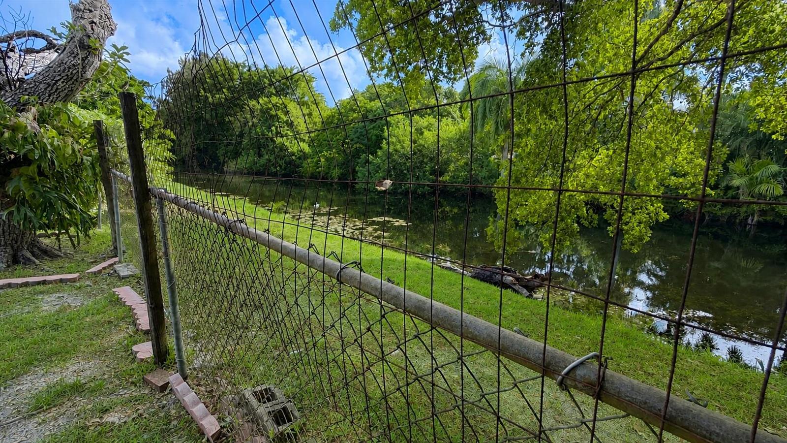 360 NW 65TH Avenue