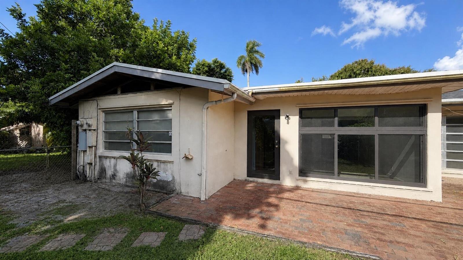 360 NW 65TH Avenue