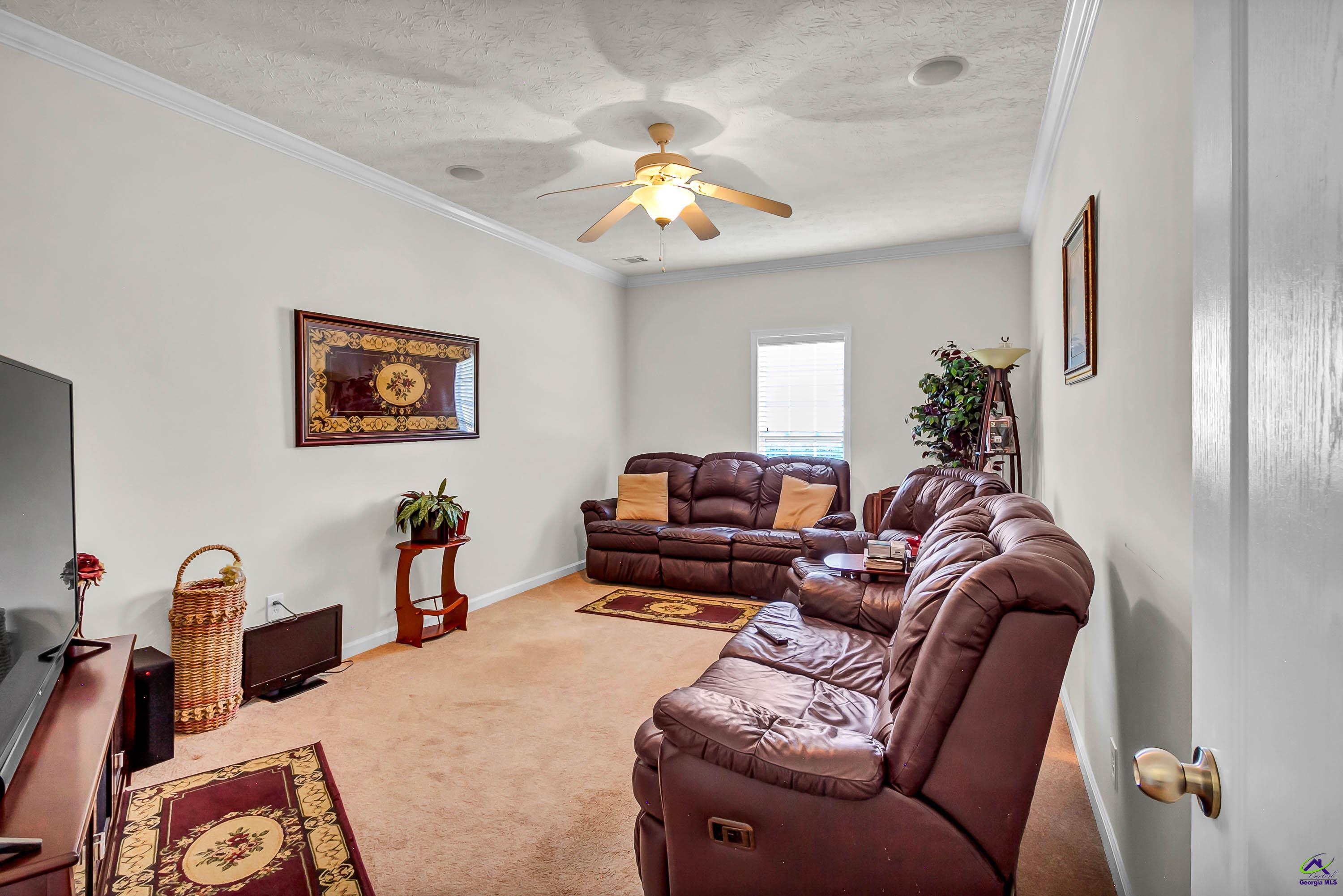 6531 Yellowstone Way
