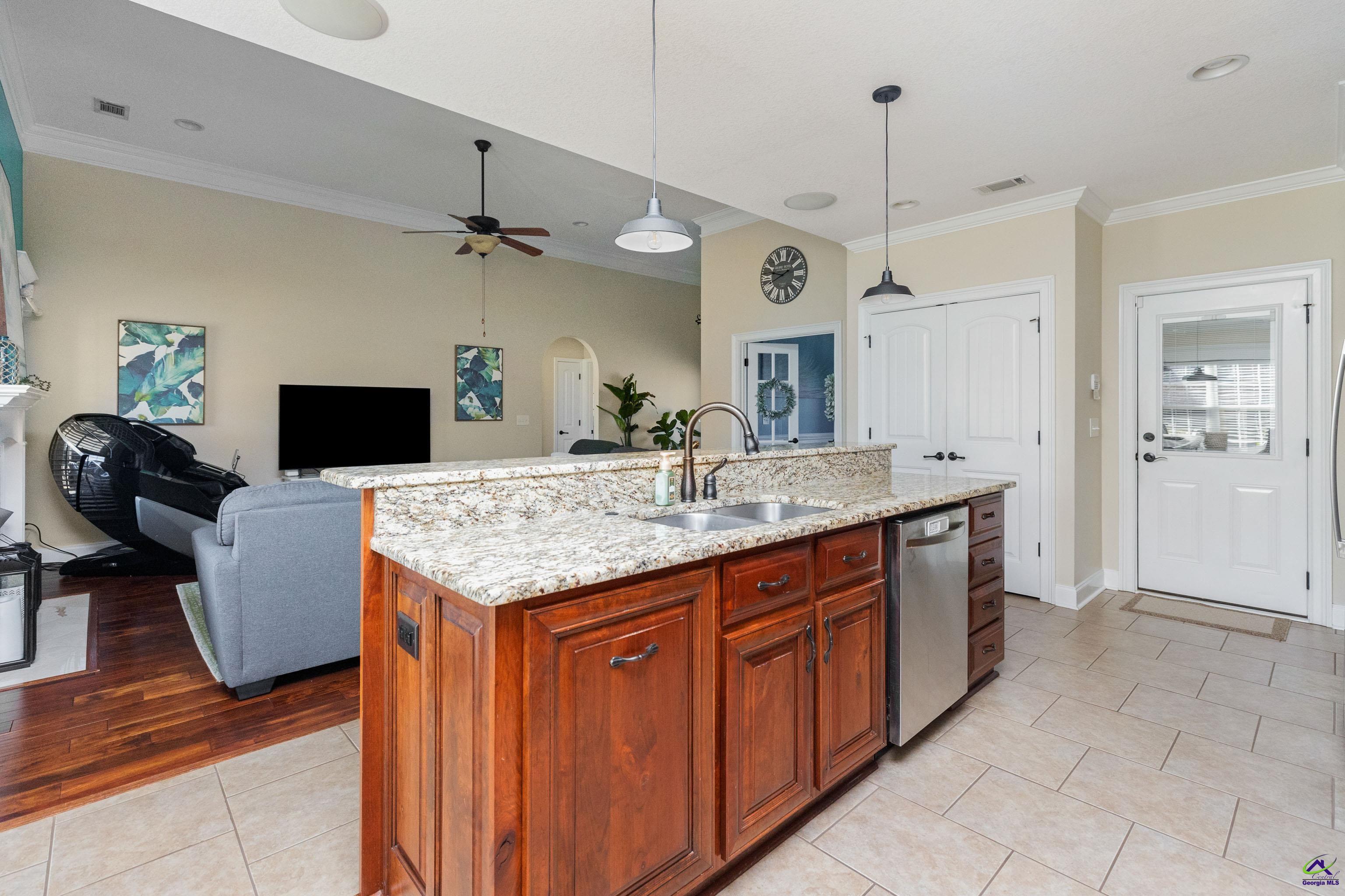 109 Fortune Way