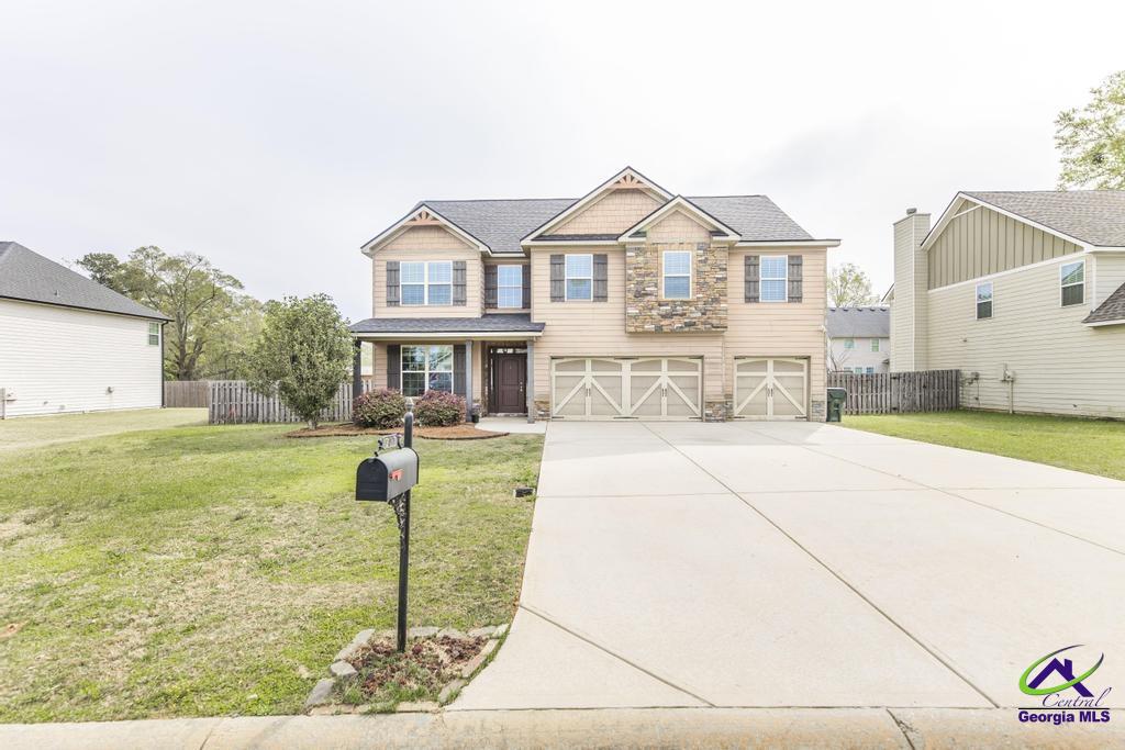 207 Adirondac Way