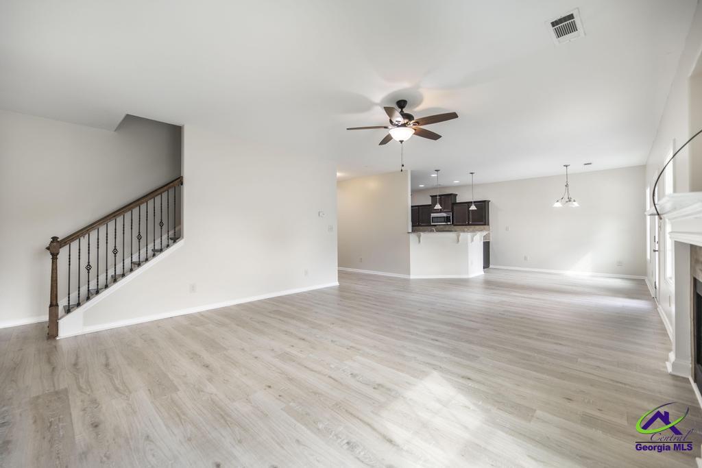 207 Adirondac Way