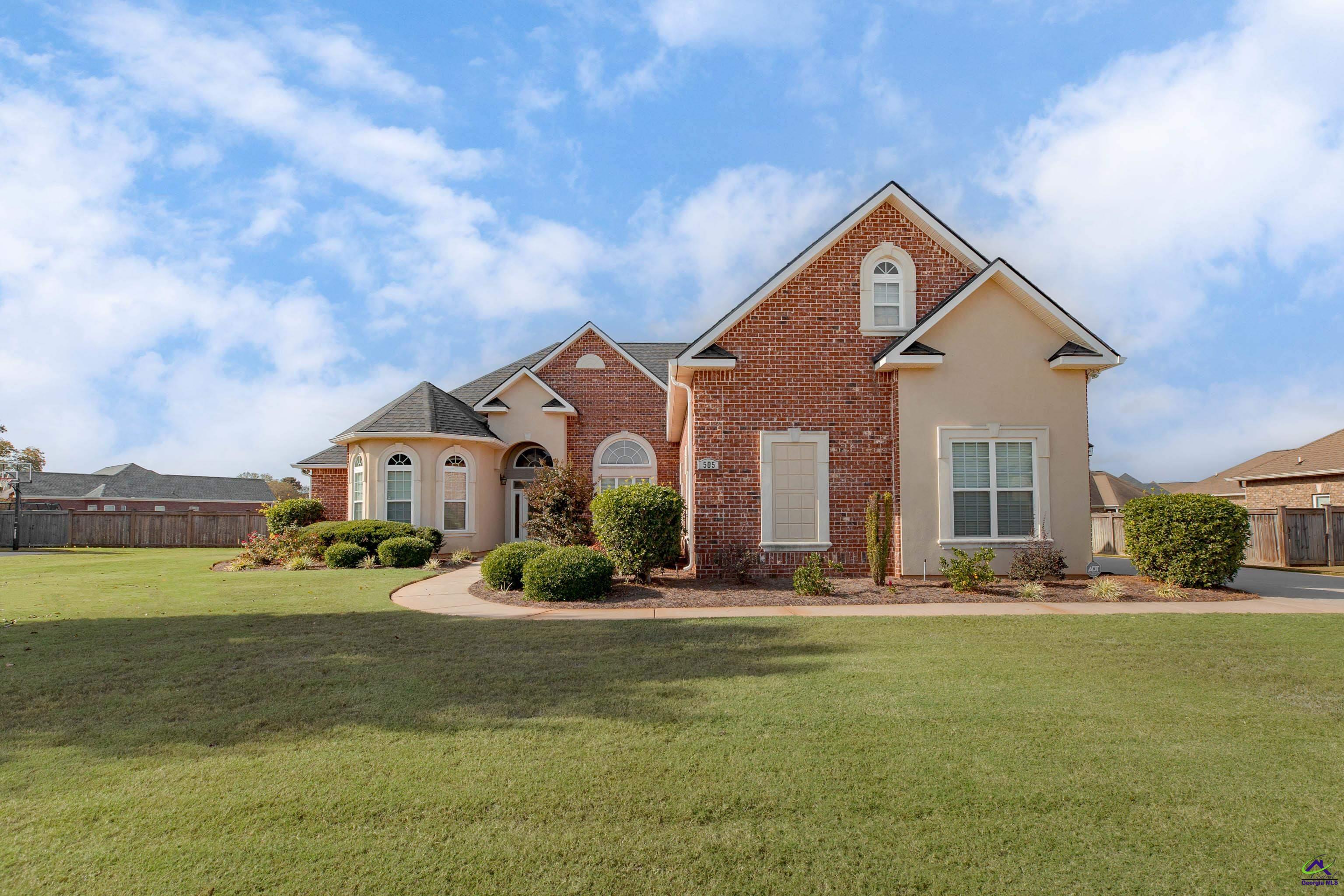 505 Arbor Lane