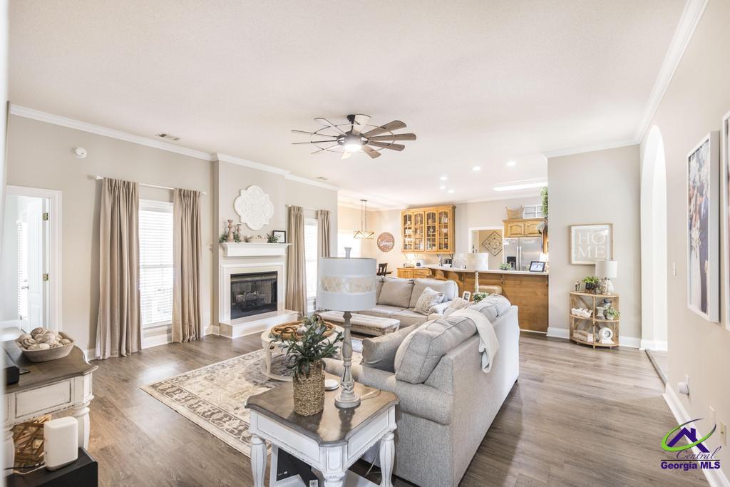 127 Glenda Drive