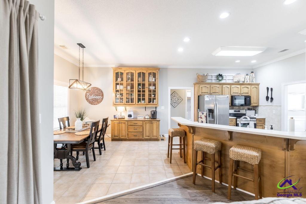 127 Glenda Drive