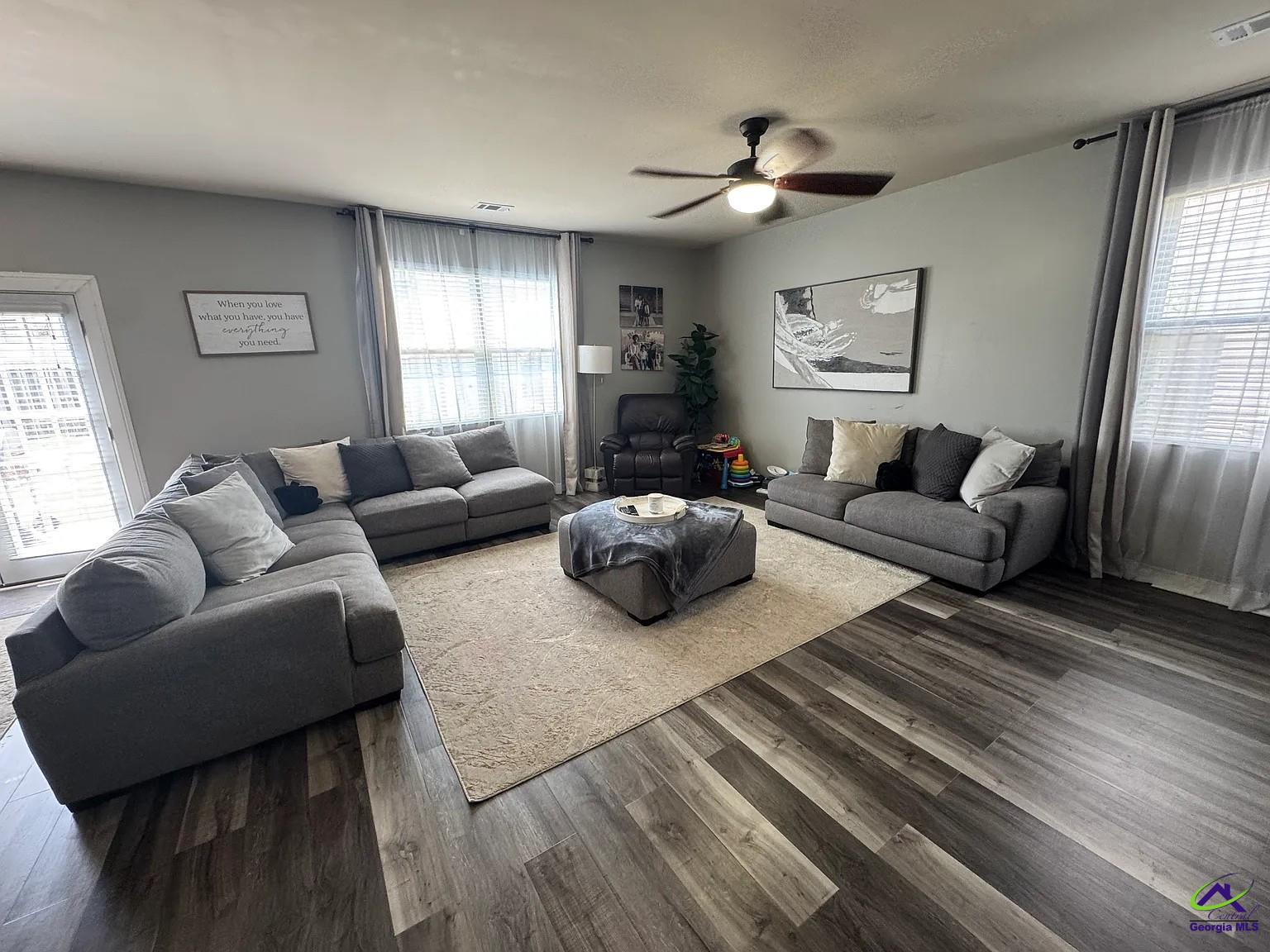 211 Flowing Meadows