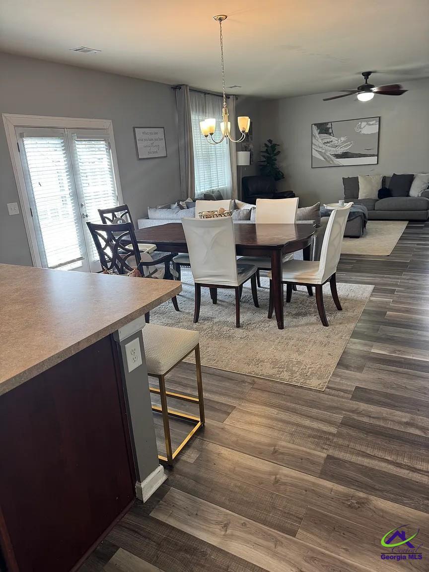 211 Flowing Meadows