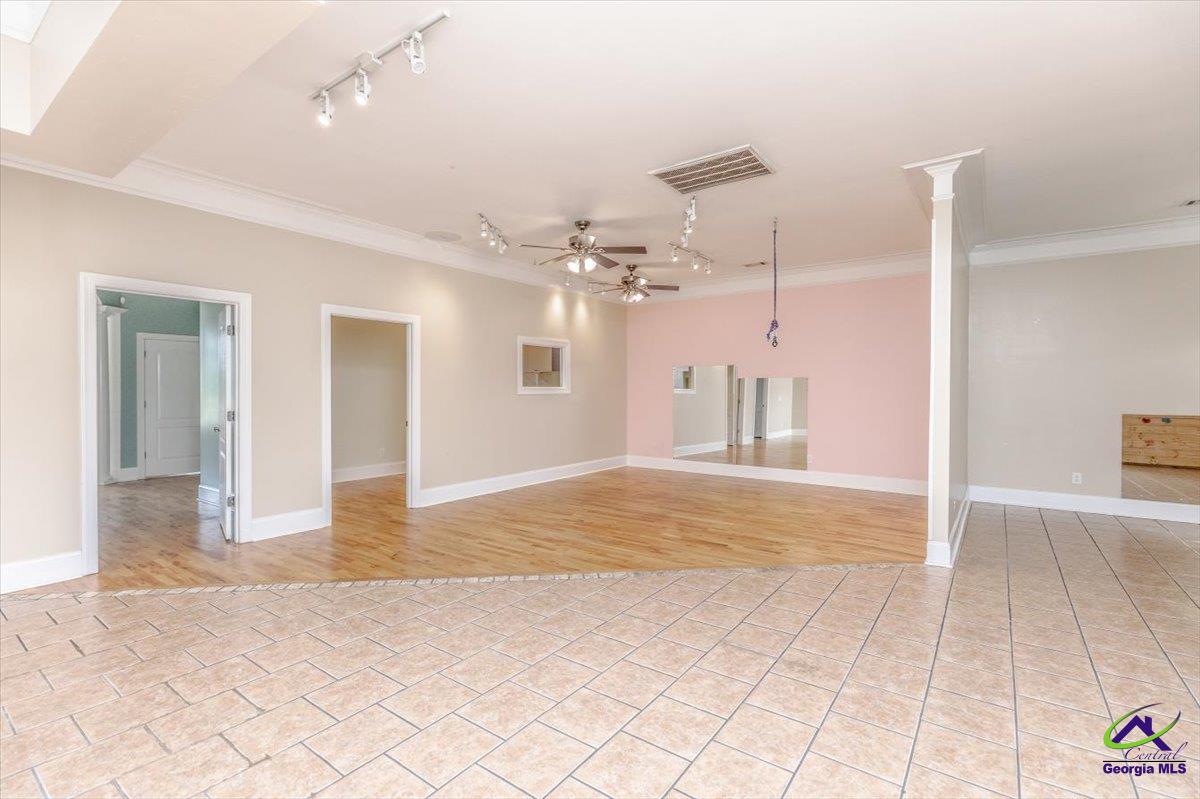 225 Wes Park Drive