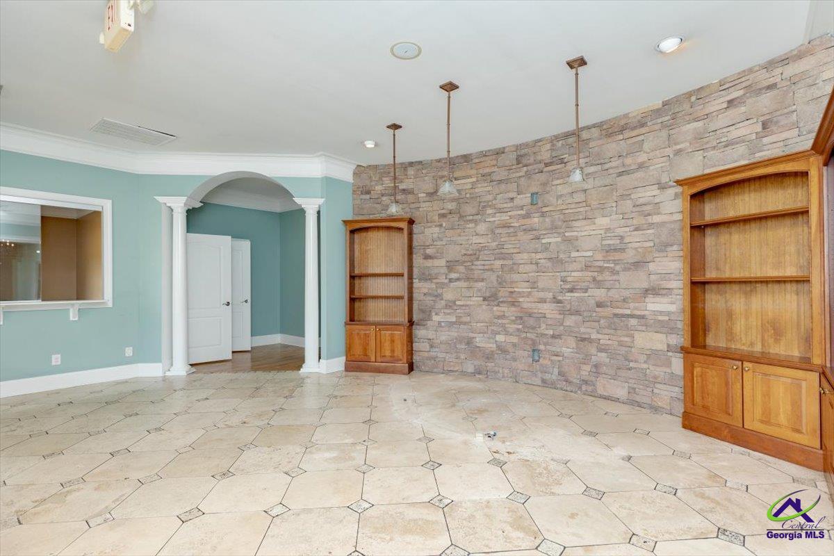 225 Wes Park Drive