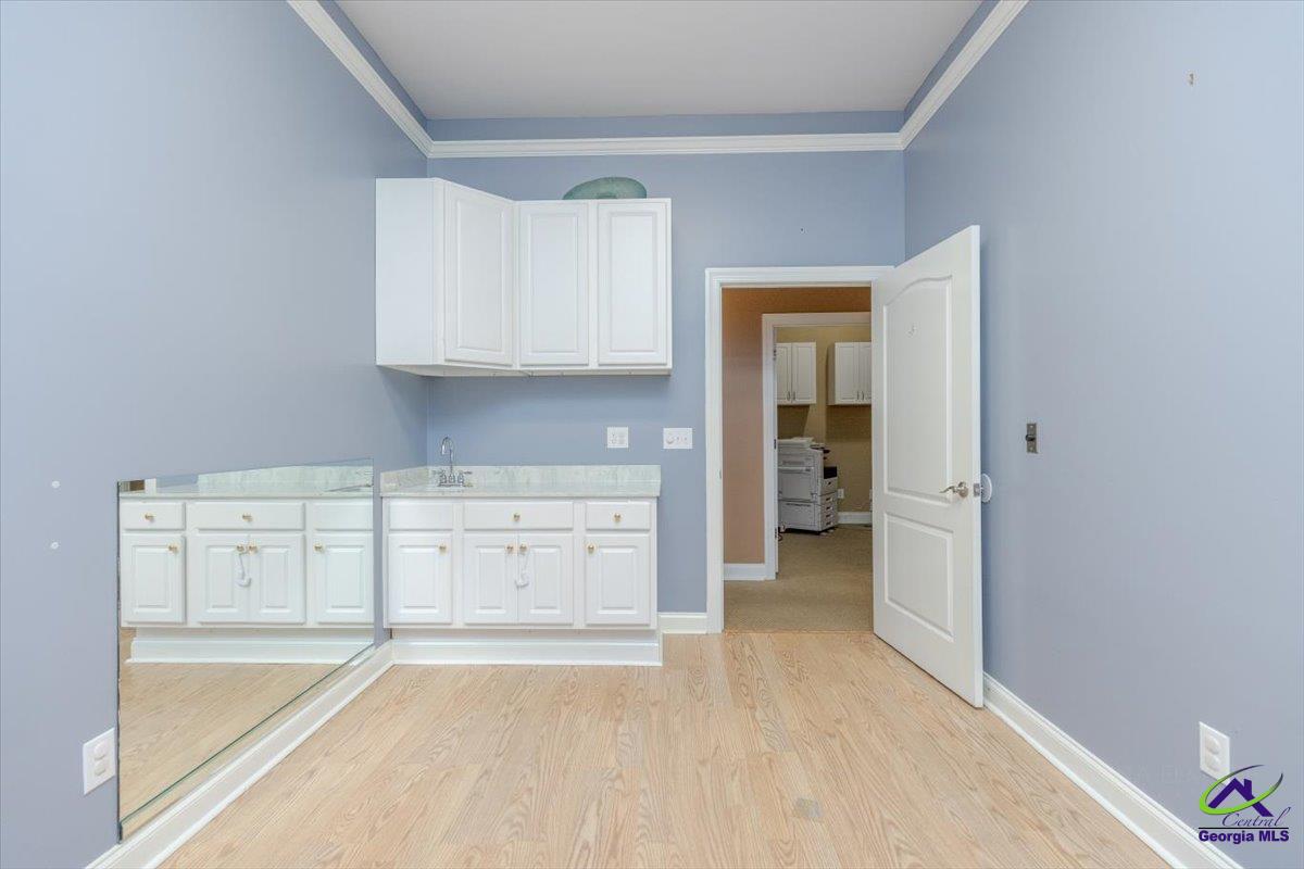 225 Wes Park Drive