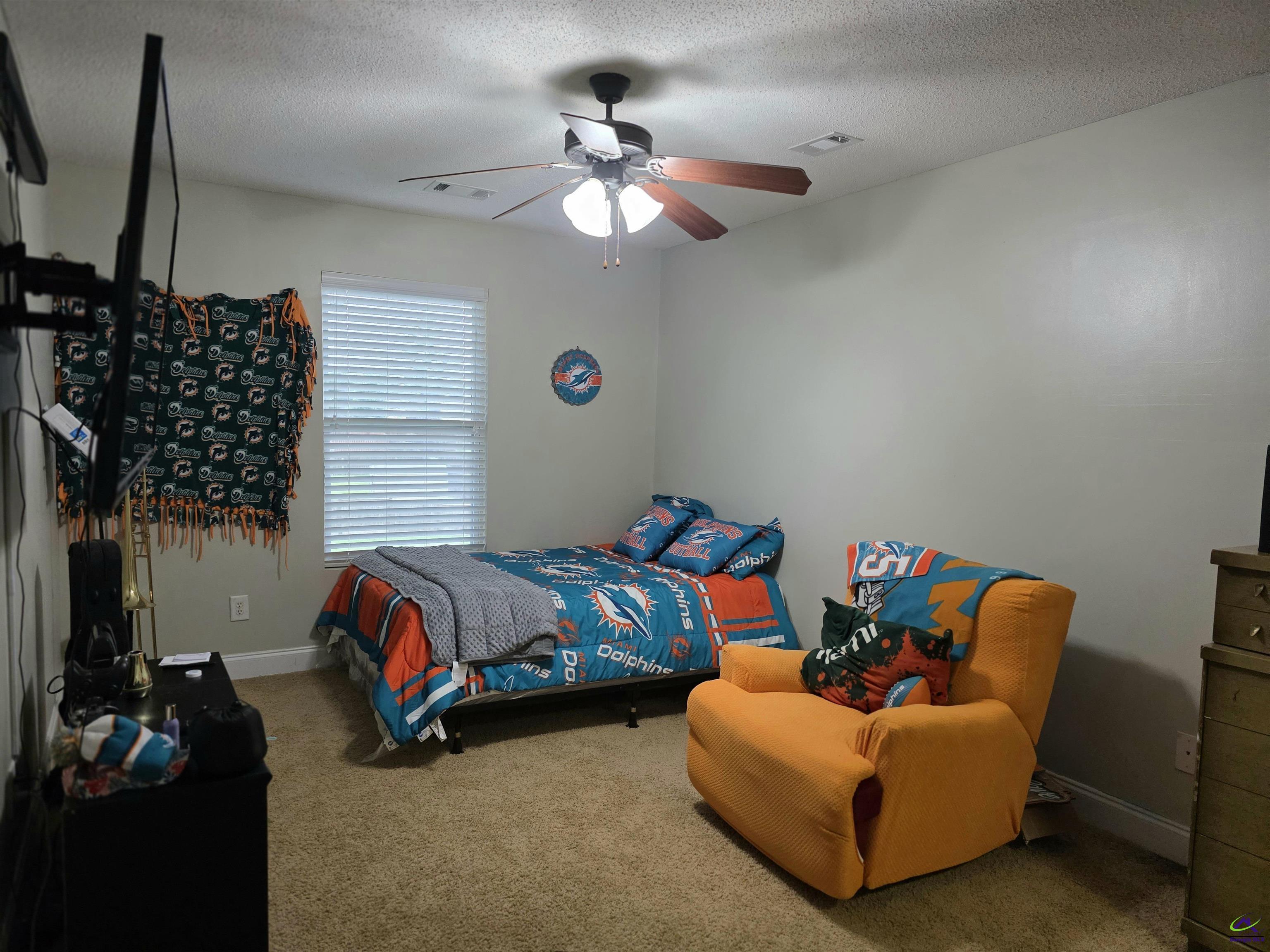 402 Ivey Chase