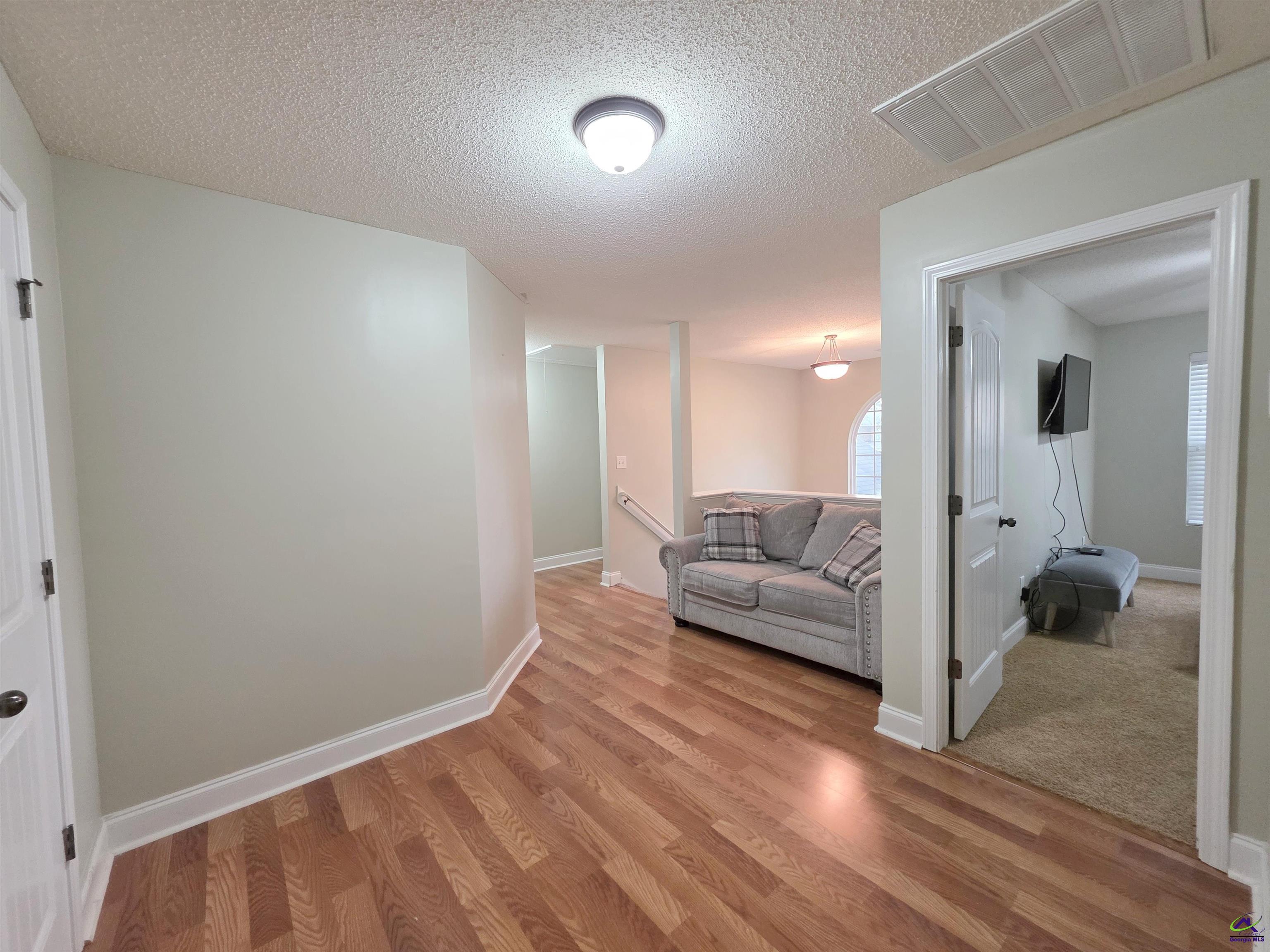 402 Ivey Chase