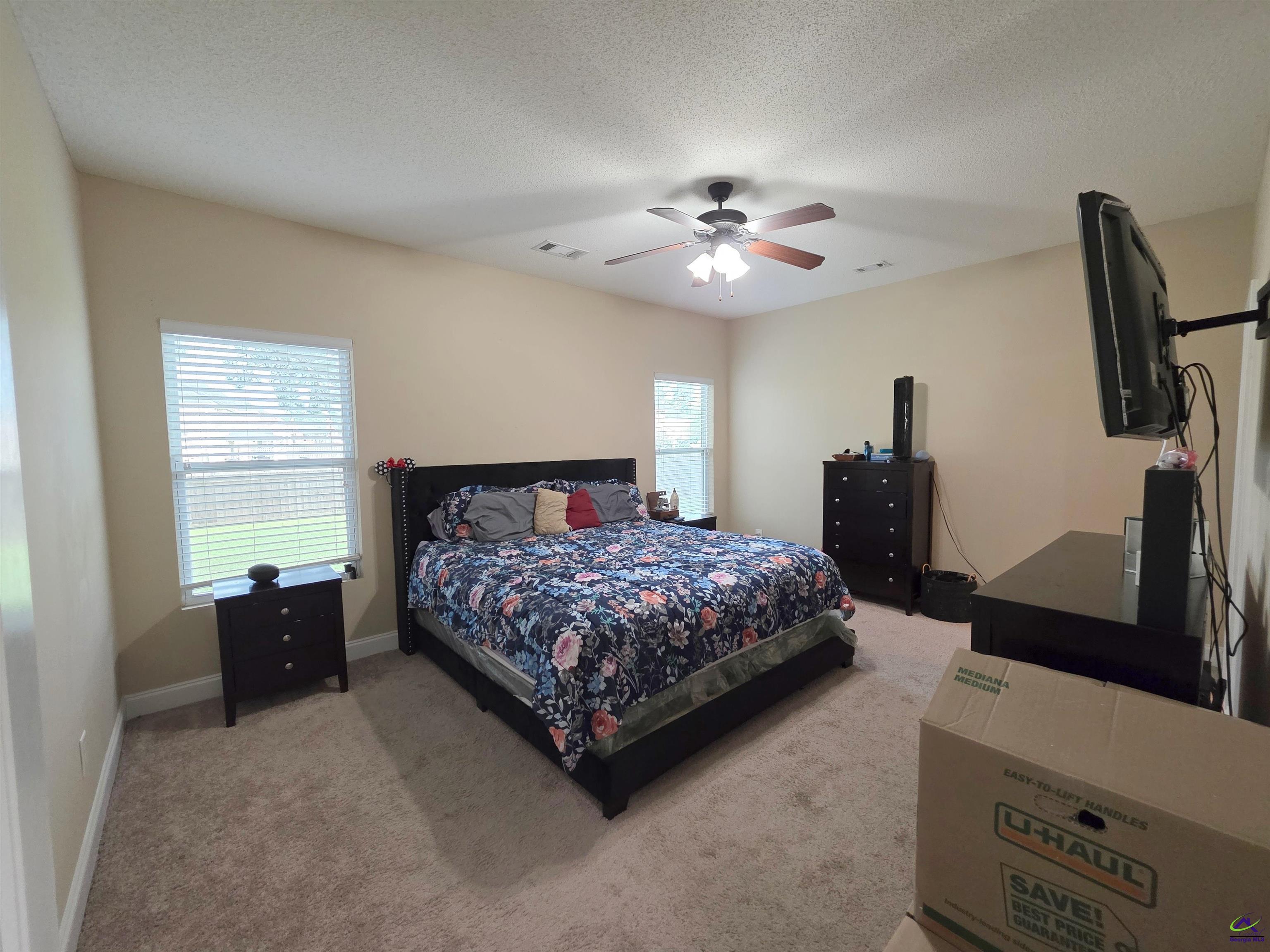 402 Ivey Chase