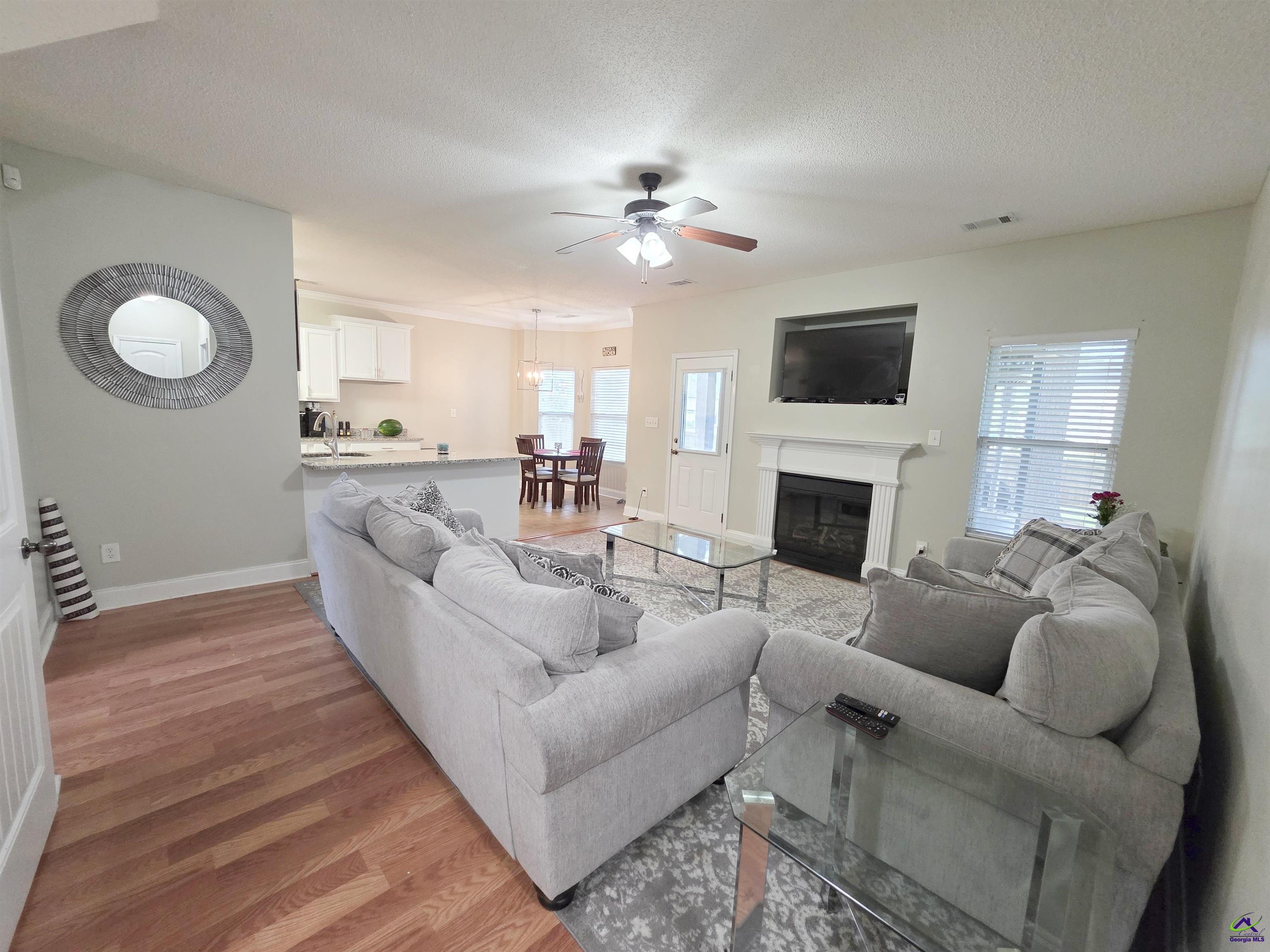 402 Ivey Chase