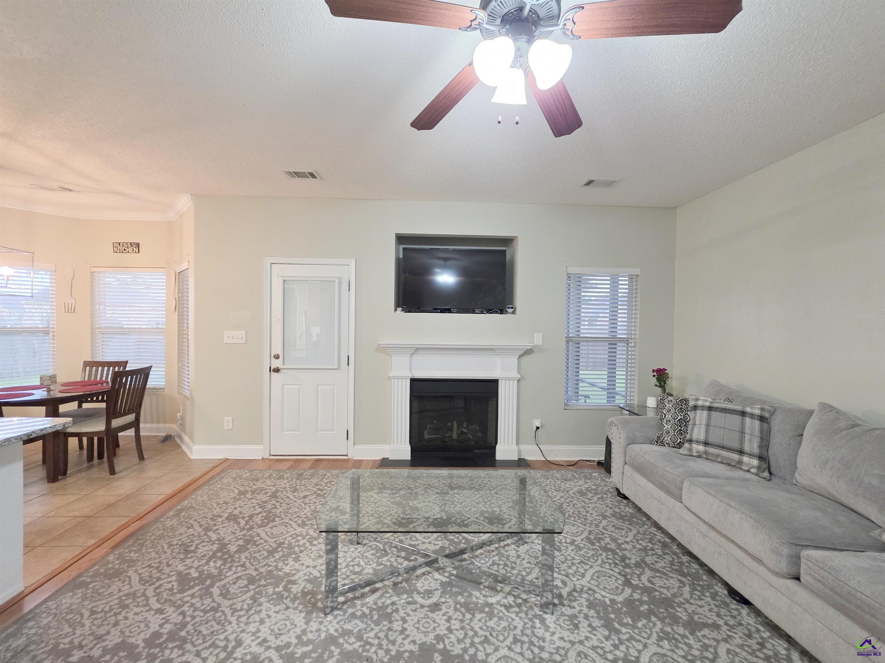 402 Ivey Chase