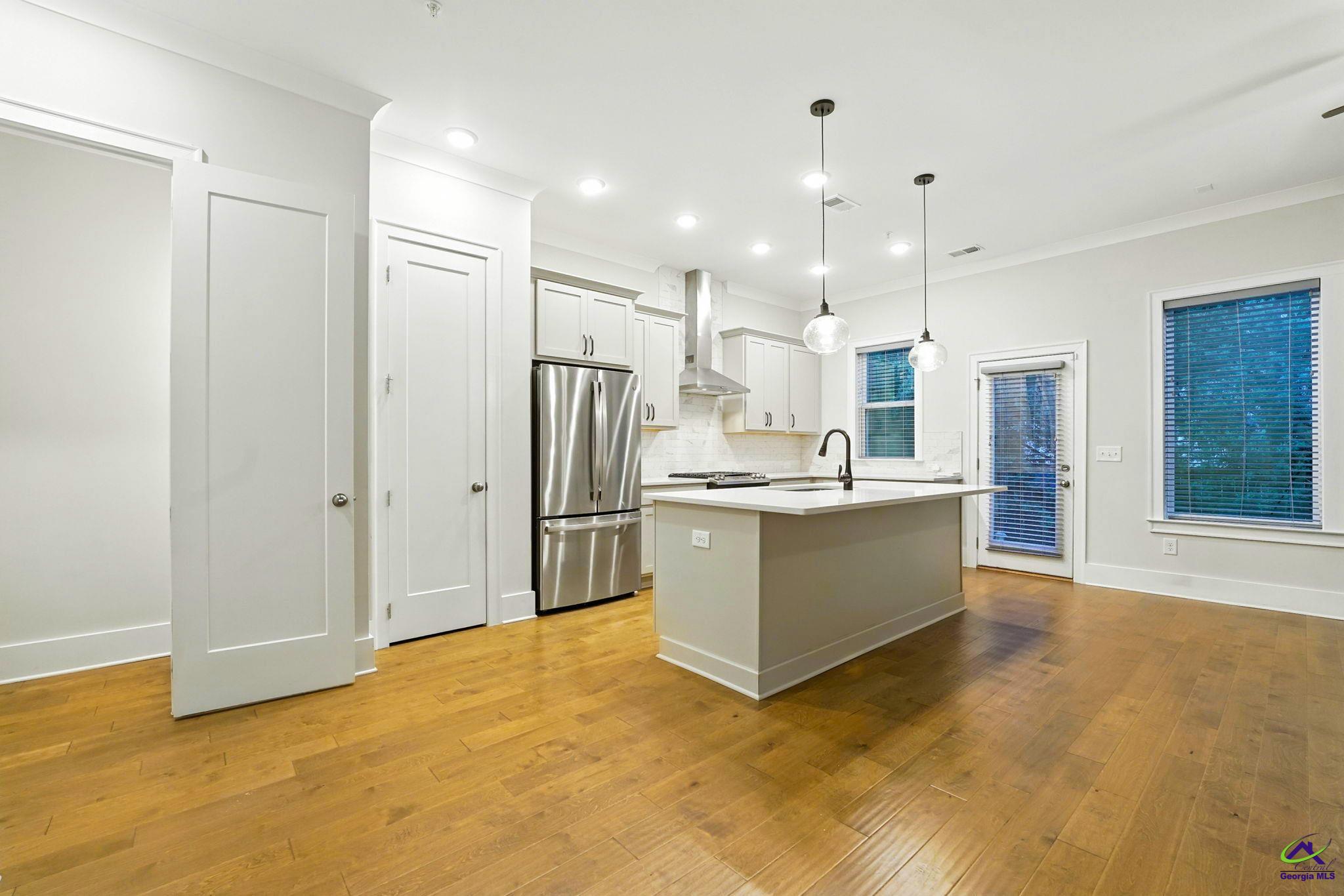 2555 Oakbourne Lane