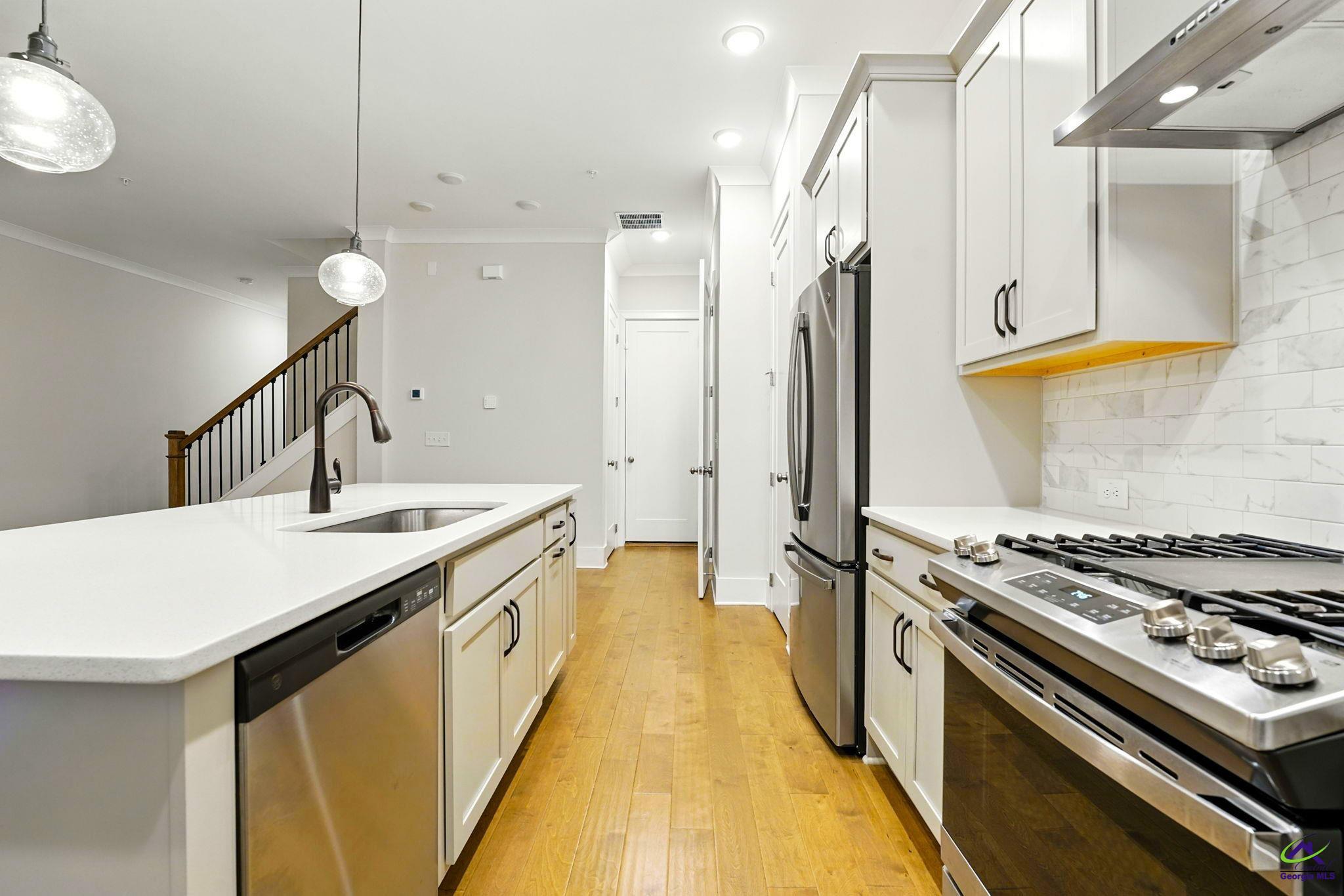2555 Oakbourne Lane