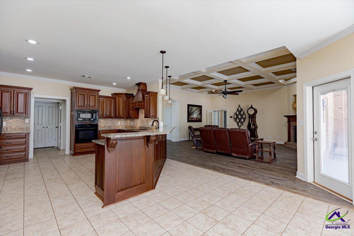 208 Liberty Trace