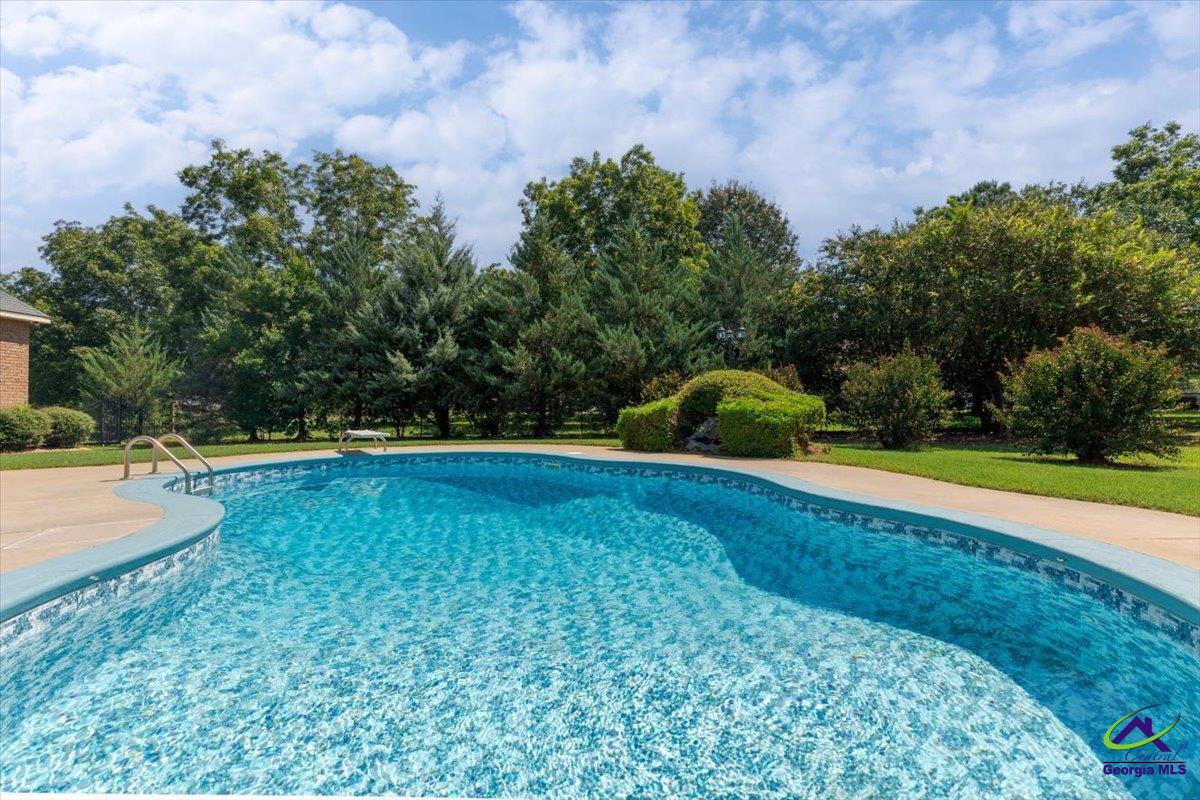208 Liberty Trace