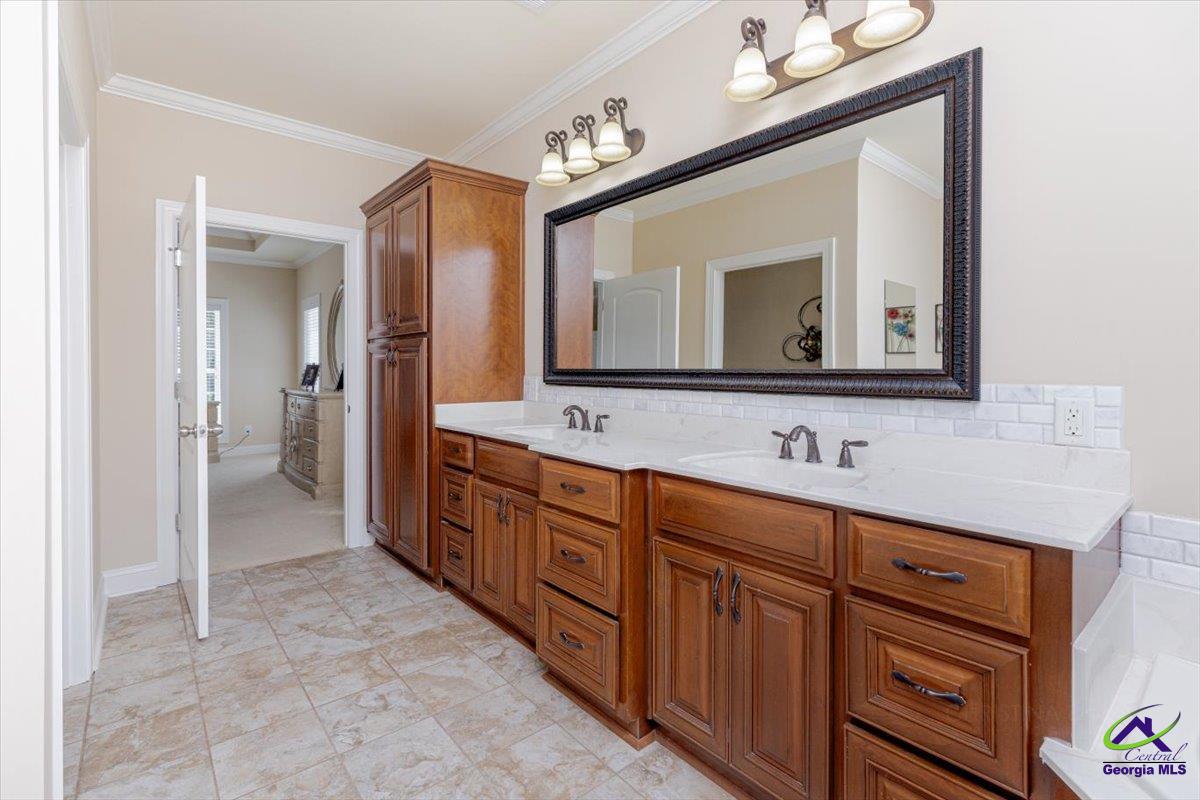 208 Liberty Trace
