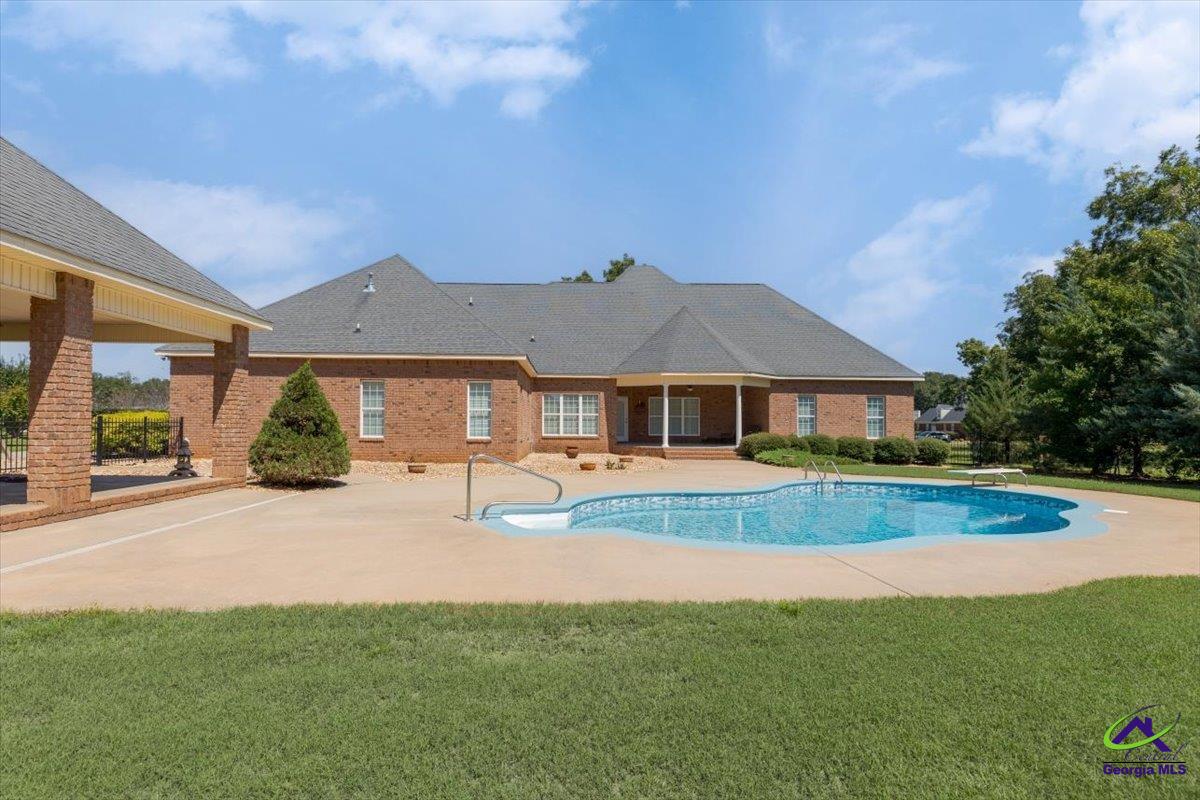 208 Liberty Trace
