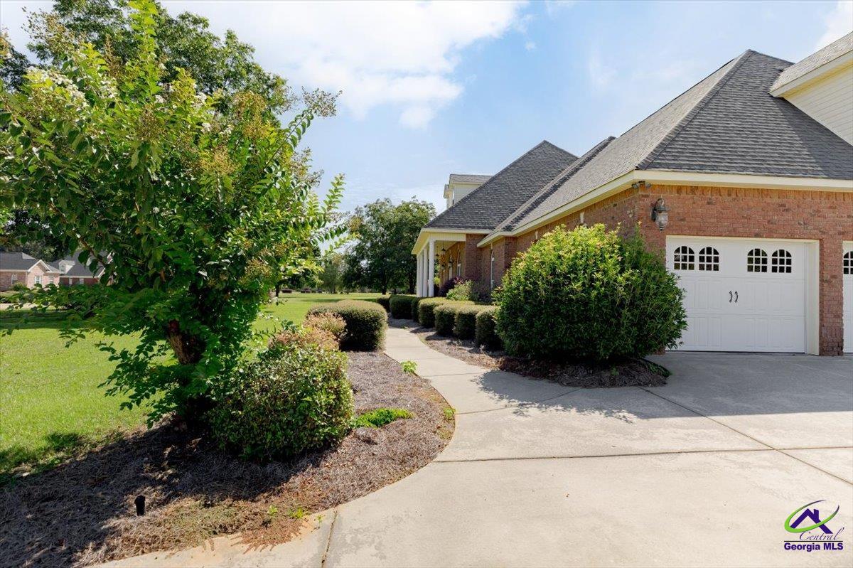 208 Liberty Trace