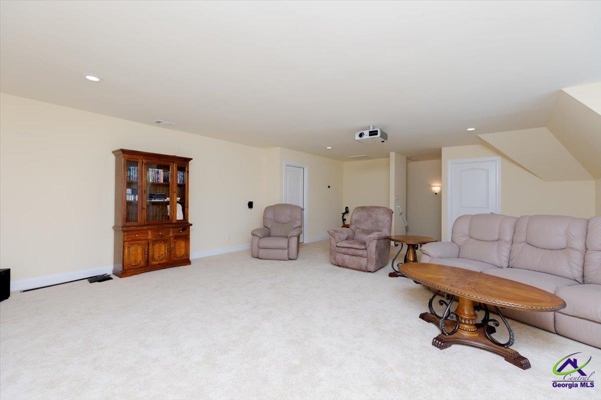208 Liberty Trace