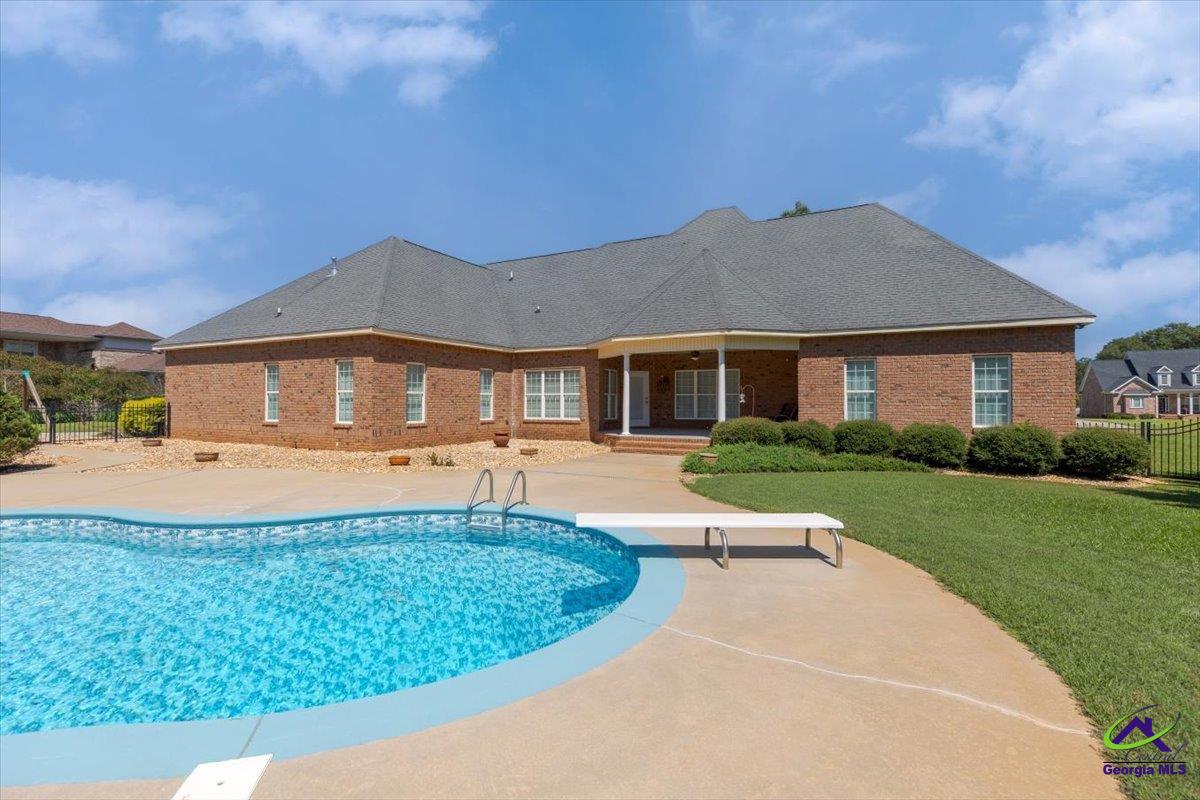 208 Liberty Trace