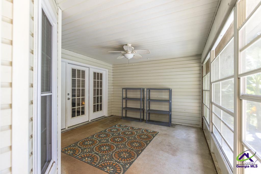 112 Lake Lillian Dr
