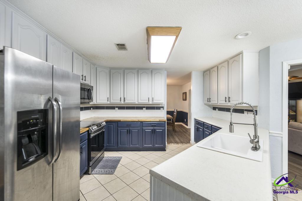112 Lake Lillian Dr