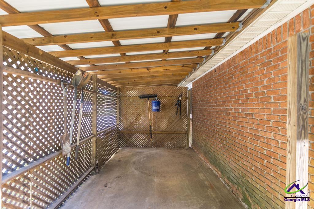 112 Lake Lillian Dr