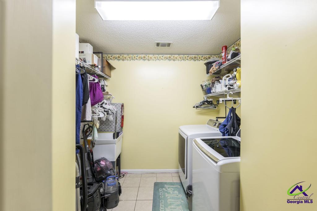 112 Lake Lillian Dr