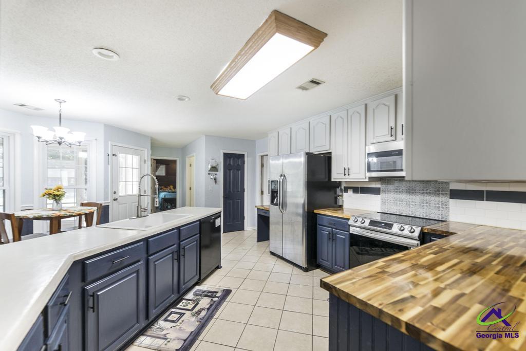 112 Lake Lillian Dr