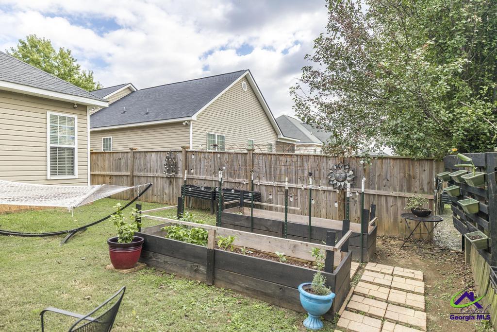 200 Amber Drive