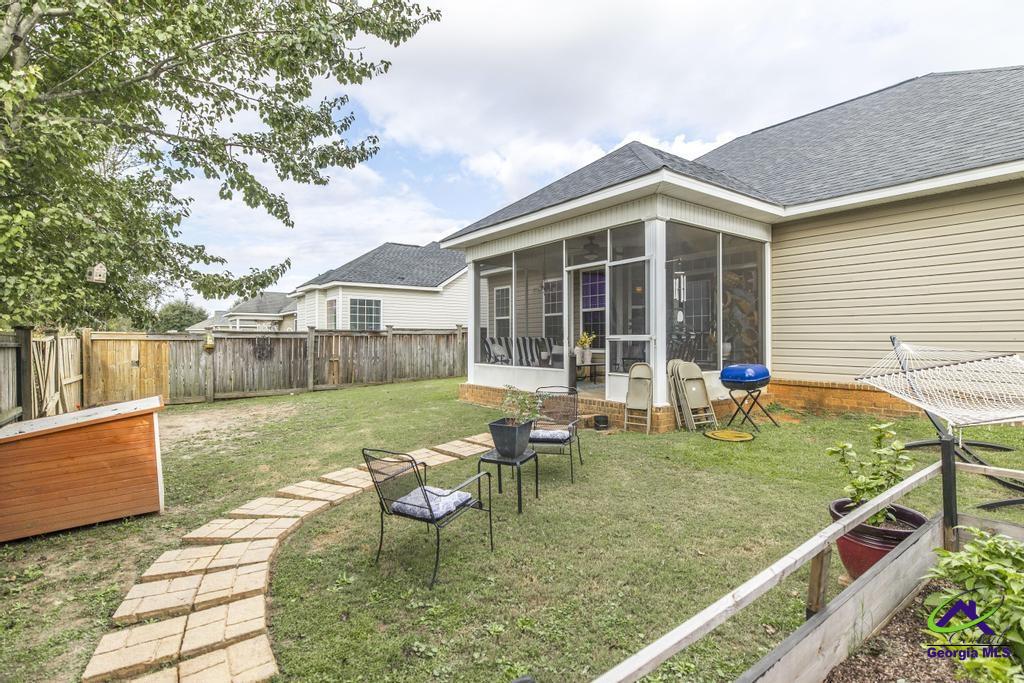 200 Amber Drive