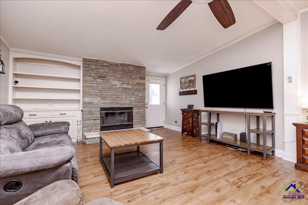 107 Chisom Trail