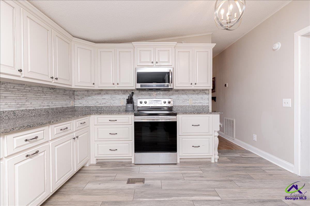 107 Chisom Trail
