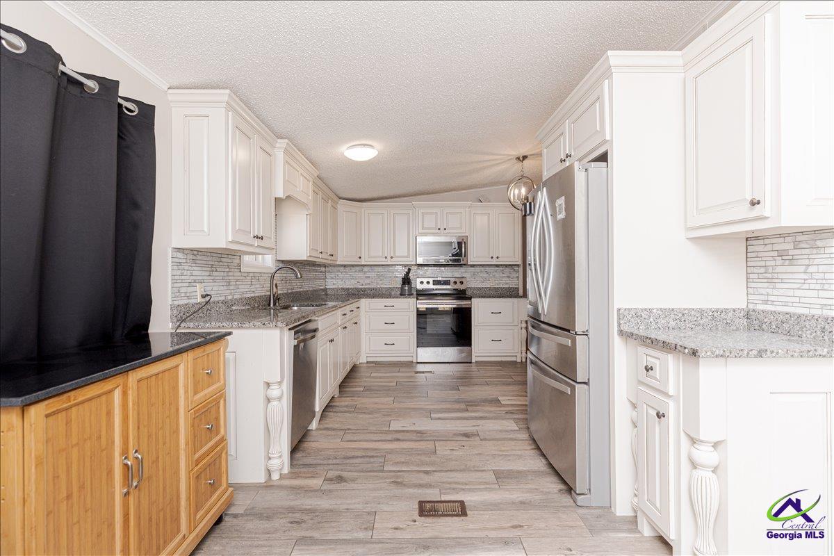 107 Chisom Trail