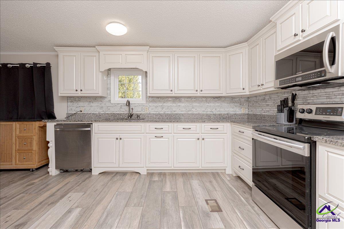 107 Chisom Trail