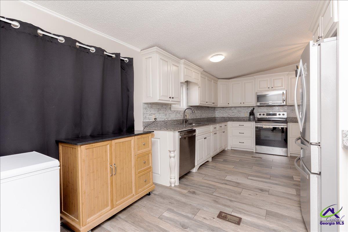 107 Chisom Trail