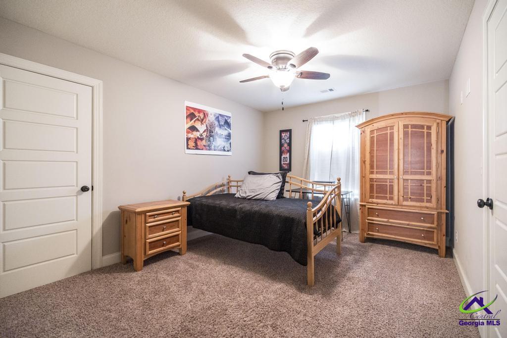 107 S Carmenville Drive