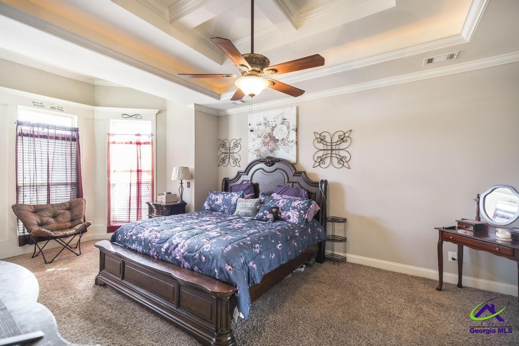 107 S Carmenville Drive