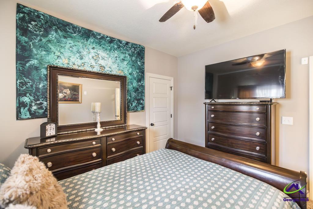 107 S Carmenville Drive